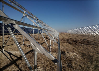 Harga yang bagus 1.4KN/M2 Ground Mount Solar Racking Systems , Framed Solar Power Energy System on line
