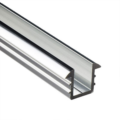 Harga yang bagus Hot Galvanized 40-100 mm Customized U Beam Galvanized Steel Profile Steel Channel on line