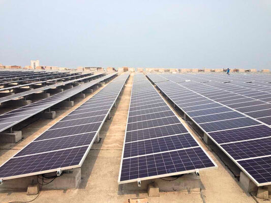 Harga yang bagus Landscape Solar Panel Mounting System Tekanan angin hingga 80m/s Struktur tahan lama untuk industri komersial on line