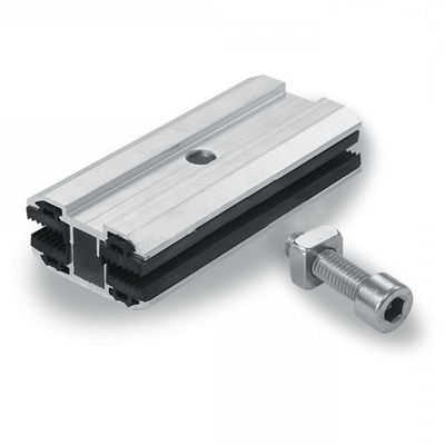 Harga yang bagus Anti Corrosion Thin Solar Module Clamps Horizontal Vertical Frameless on line